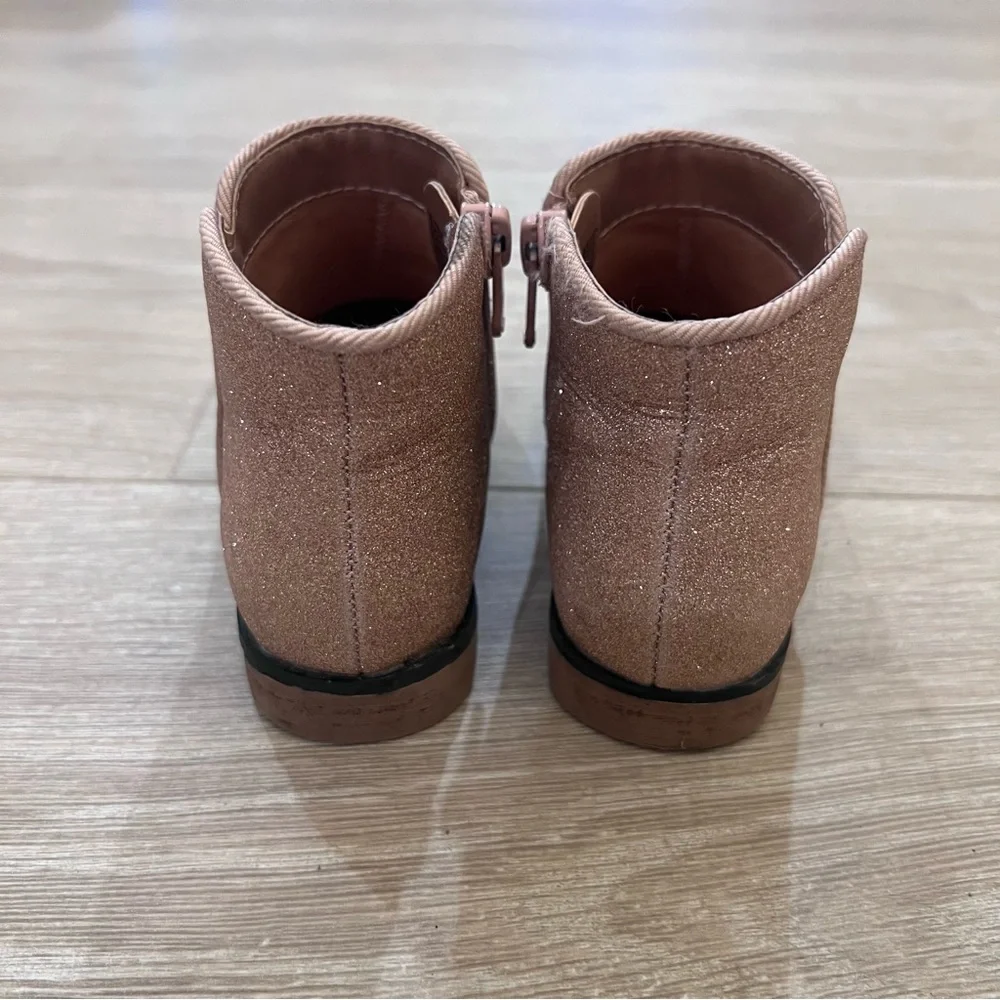 Pink Cat and Jack Sparkly Toddler Boots size 7